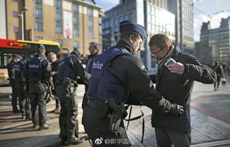 疫情期间来华务工比利时男子，跨文化适应与职业挑战