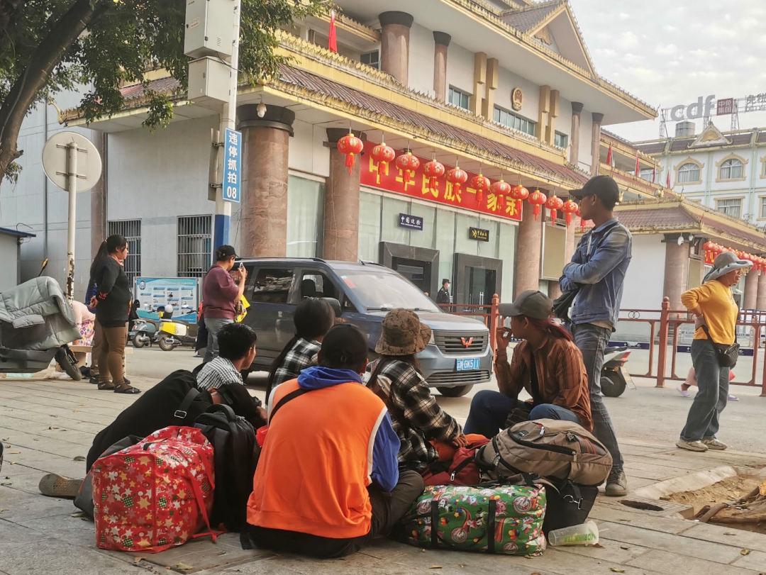瑞丽疫情过后，人口流动与城市复苏的双重挑战