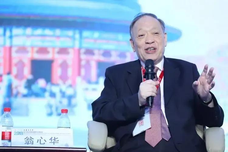 疫情何时结束？我们何时能重回正常生活？