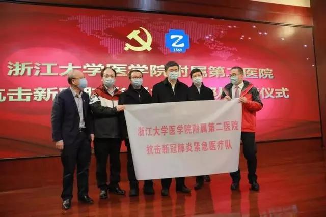 从至暗时刻到黎明曙光，中国抗疫全纪实
