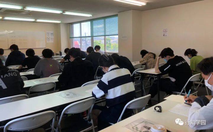中国疫情何时结束，挑战与希望并存