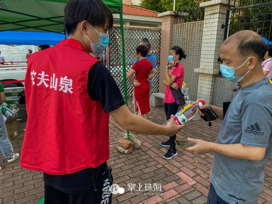 疫情下的菲律宾，挑战与希望并存