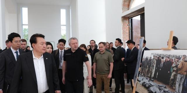 疫情下的跨国援助，韩国对华与乌克兰的援助金额及影响