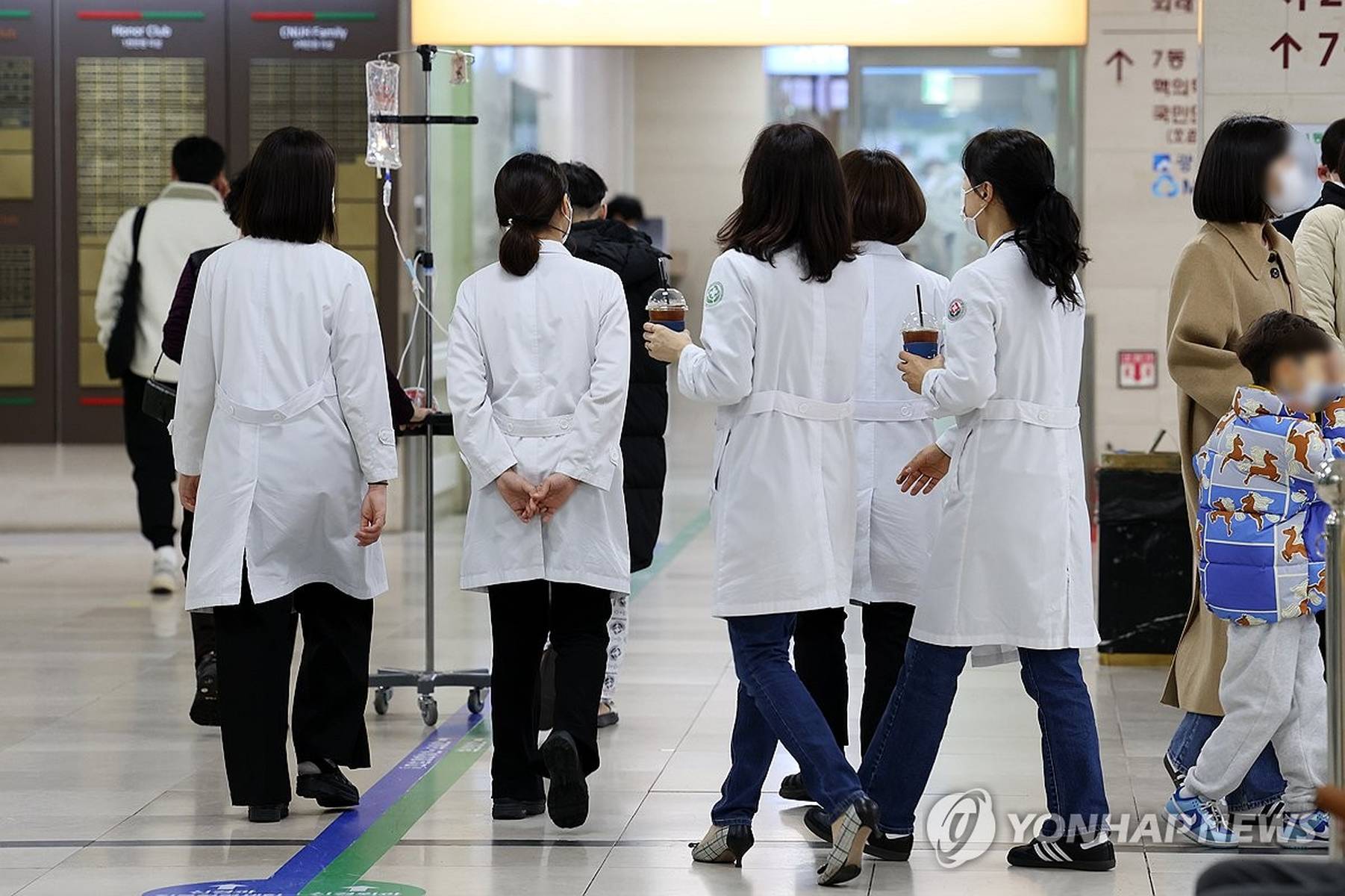 韩国医生集体辞职与塞尔维亚的隐秘联系，一场全球医疗体系的大考