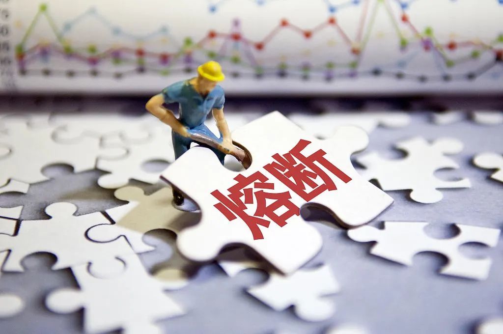 韩国疫情发钱，撒钱救市还是饮鸩止渴？一场全民狂欢背后的经济隐忧