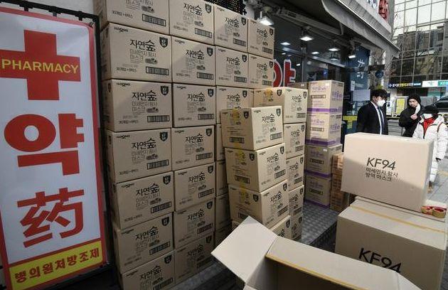 疫情期间我国向韩国捐赠口罩