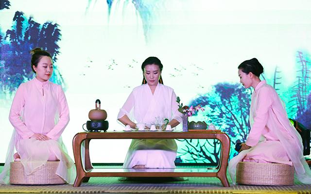 疫情迷雾中的朝鲜与不丹，未解之谜与病毒溯源