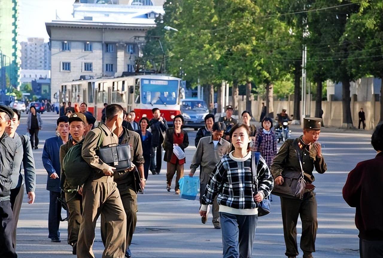 疫情中的冷眼旁观，朝鲜为何对中国袖手旁观，而泰国却陷入战火？