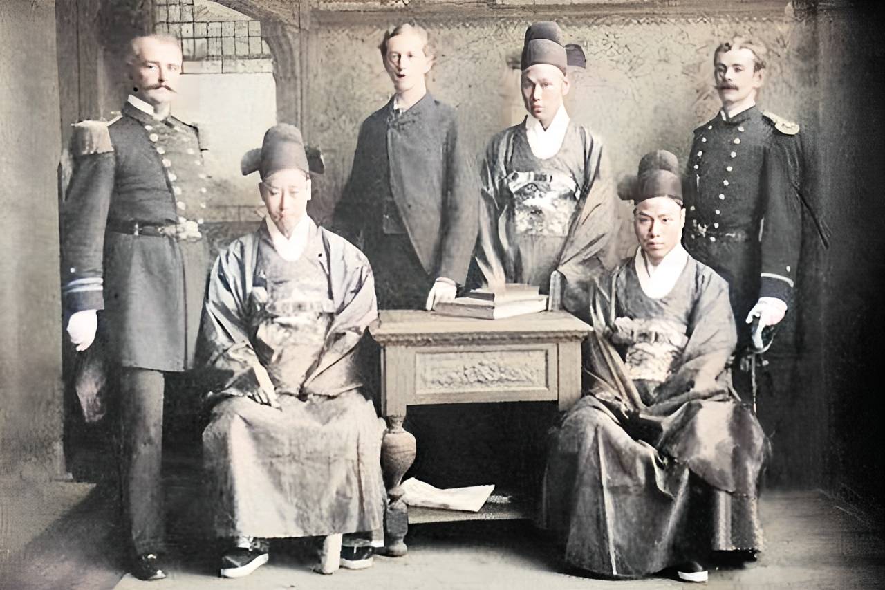 疫情之下，朝鲜的闭关锁国与欧洲的各自为战——谁更孤立？