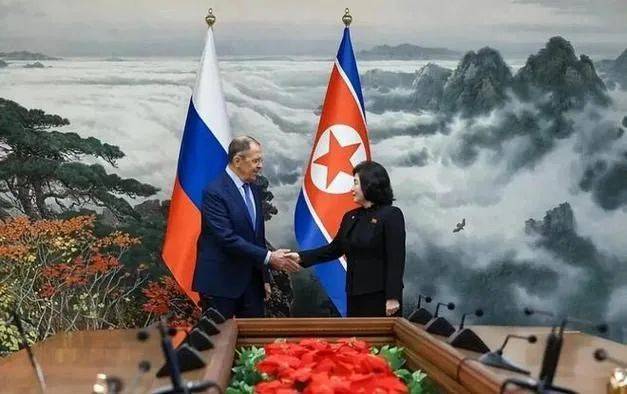 疫情外交的迷思，朝鲜的闭关与斯洛伐克的远援为何同样值得尊重？