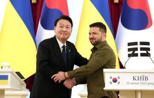 疫情外交的迷思，当朝鲜不伸援手，匈牙利却递来橄榄枝