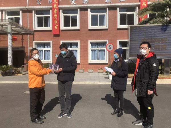 朝鲜疫情播报，一场没有病人的完美防疫表演