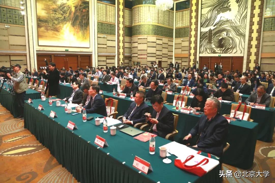 澳门与陕西，疫情管控的一国两策如何演绎？