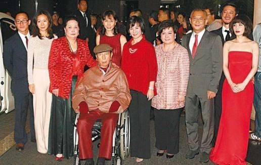 澳门疫情暗流涌动，赌城背后的防疫博弈与民生阵痛