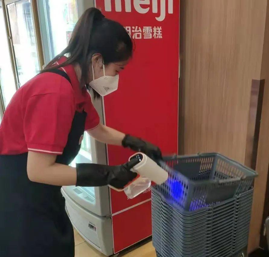 澳门防疫，香港的一面镜子，照出了什么？