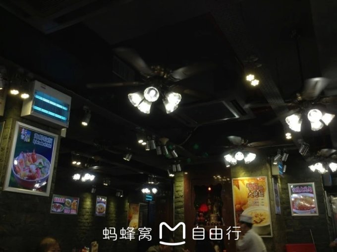 澳门疫情，赌城寂静背后的动态清零博弈战