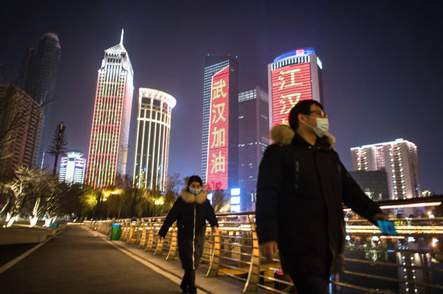 澳门按下暂停键，一座不夜城的静默与韧性