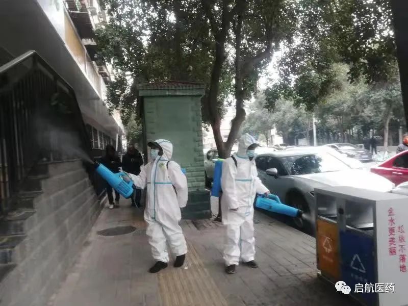 郑州疫情启示录，当一座城市被迫按下慢放键