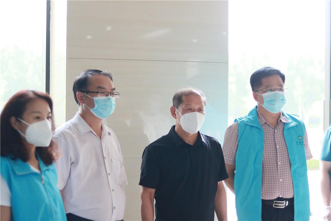 河南疫情今日动态，核酸亭变身健康驿站背后，藏着什么治理智慧？