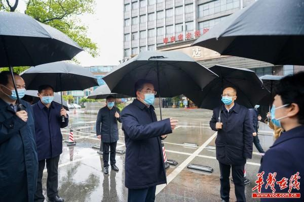 长沙机场防疫，当星城大门遇上动态清零的硬核与温度