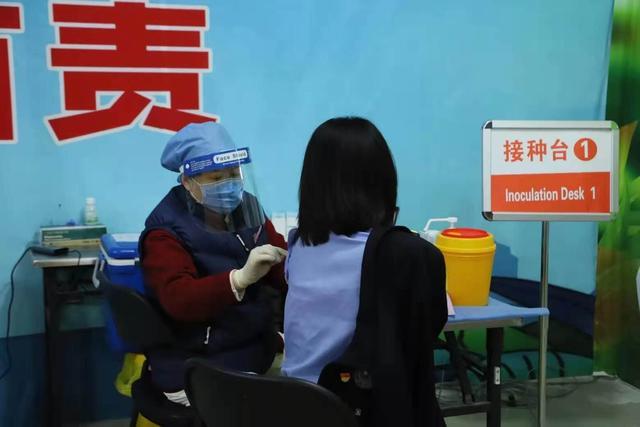 北京疫苗南下记，广州人如何跨城接种？一场关于疫苗的双城故事