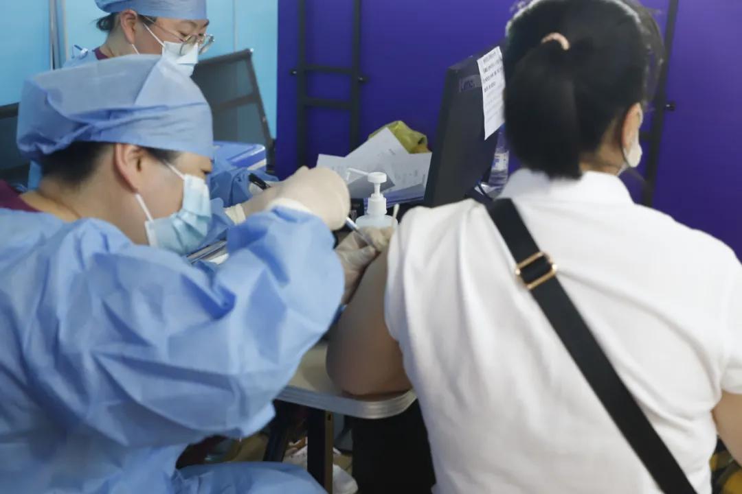 长春人打北京疫苗，一场跨越千里的健康迁徙背后