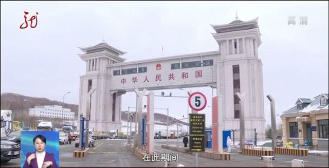 上海战疫指挥部的神经中枢，一座超大城市如何用算法与温情编织防疫网？
