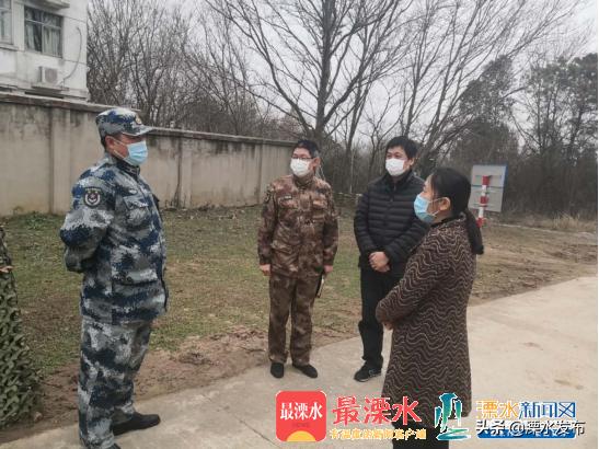 上海战疫指挥部的神经中枢，一座超大城市如何用算法与温情编织防疫网？