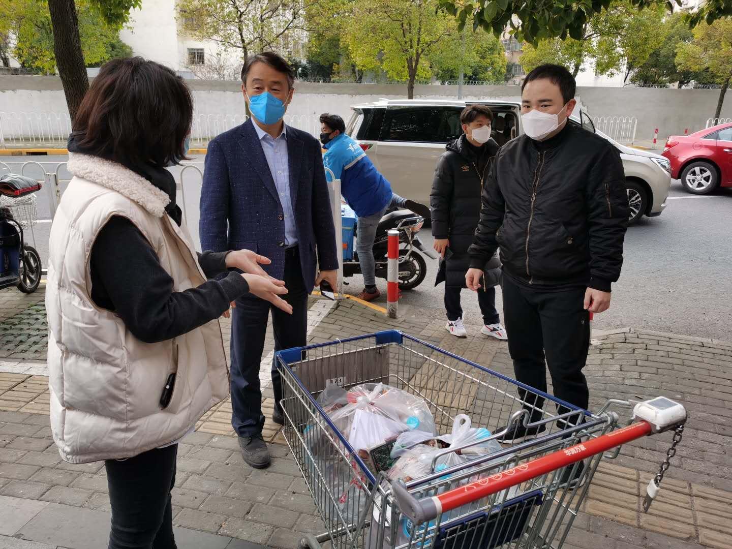 上海抗疫，一场没有终点的马拉松，还是被遗忘的终点线？