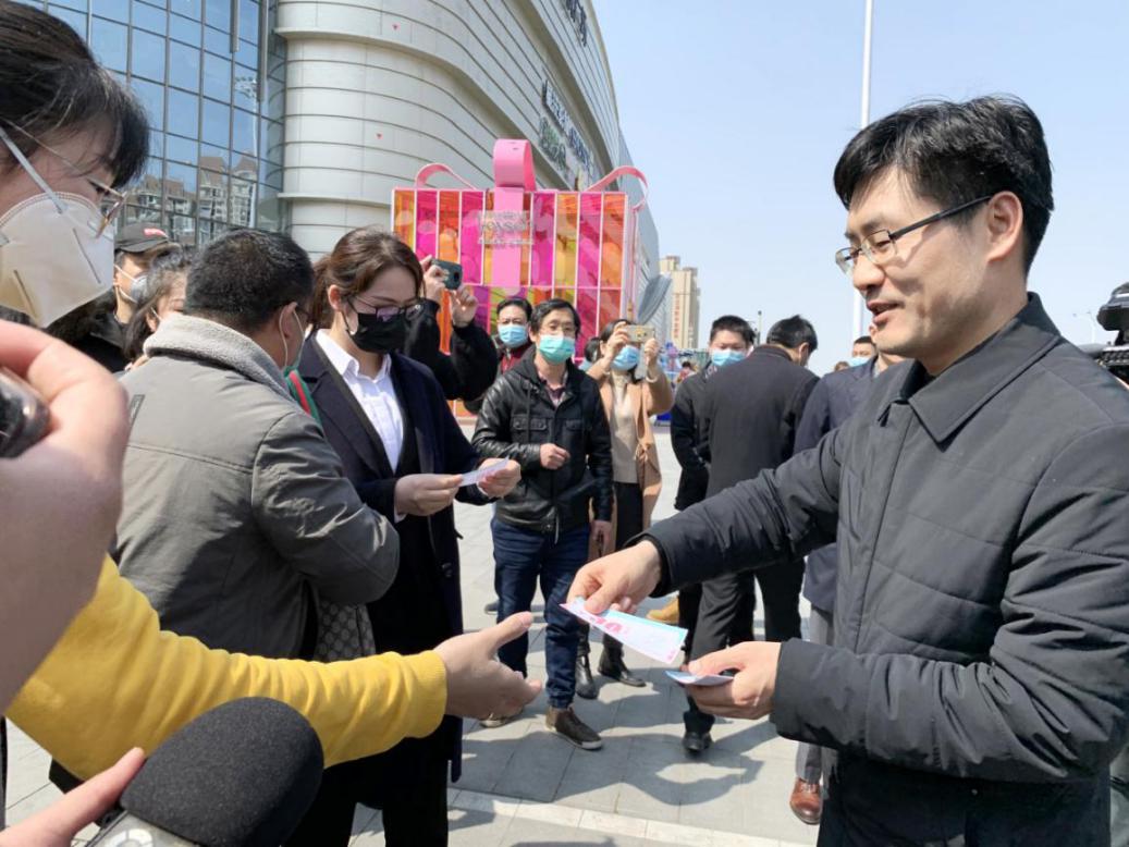 上海市疫情发布官网与合肥新闻，信息透明与地方媒体的双重叙事