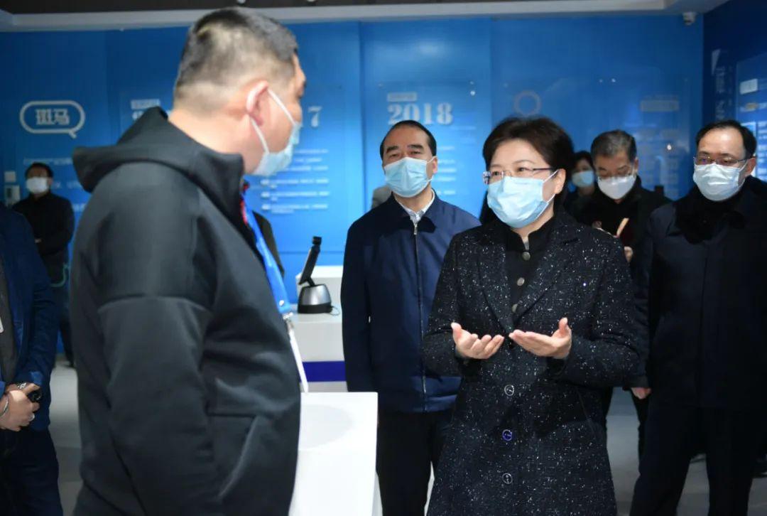 上海防疫新规，当精准防控遇上烟火气复兴