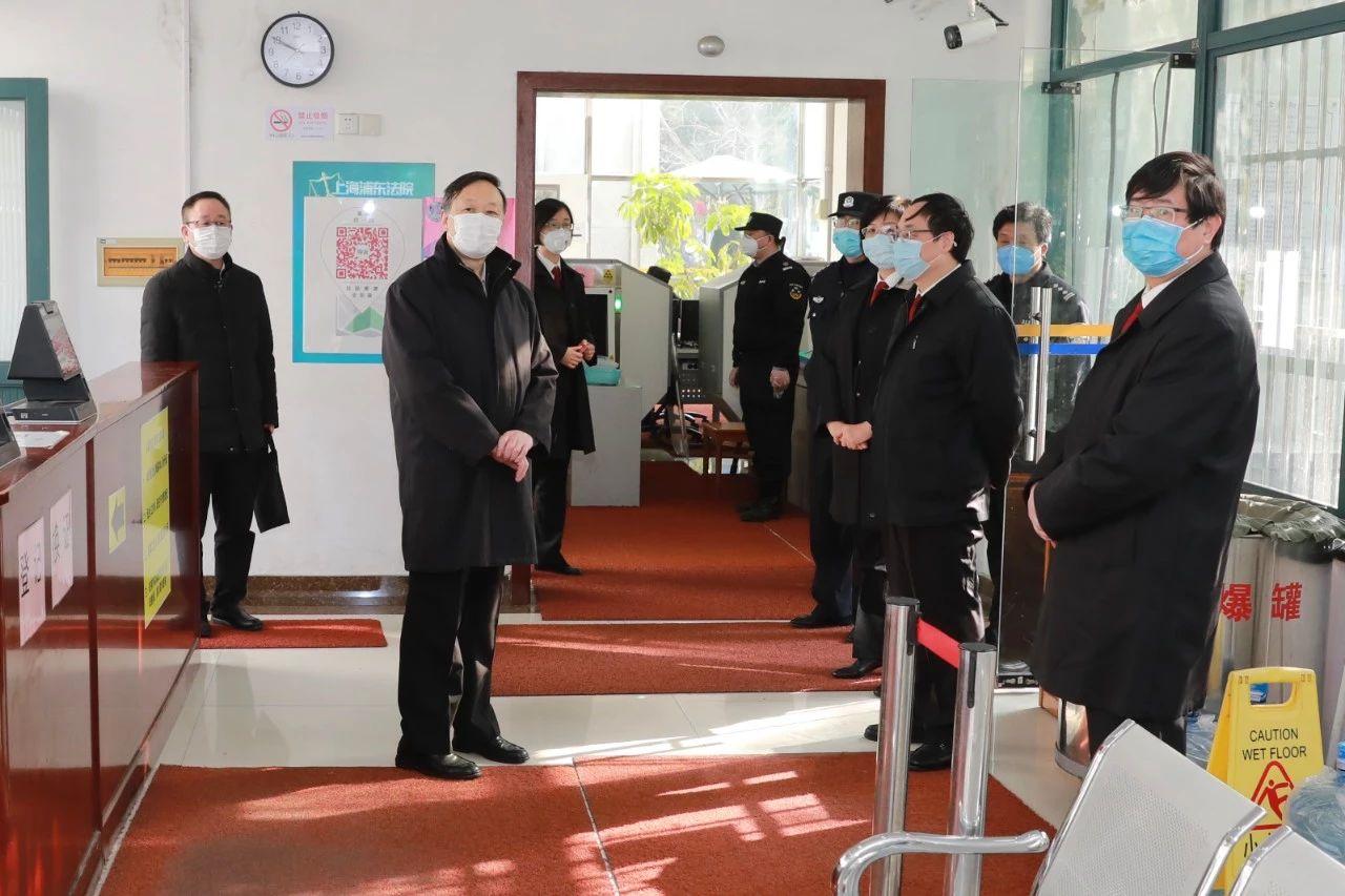紧急收藏上海市疫情防控最新政策咨询电话大全，24小时畅通，市民必存！