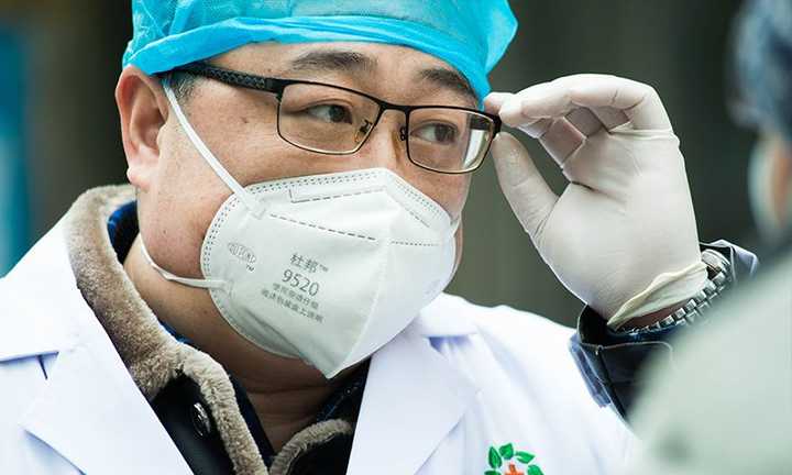 疫情下的上海卫健委副主任，被遗忘的救火队长与体制齿轮的宿命