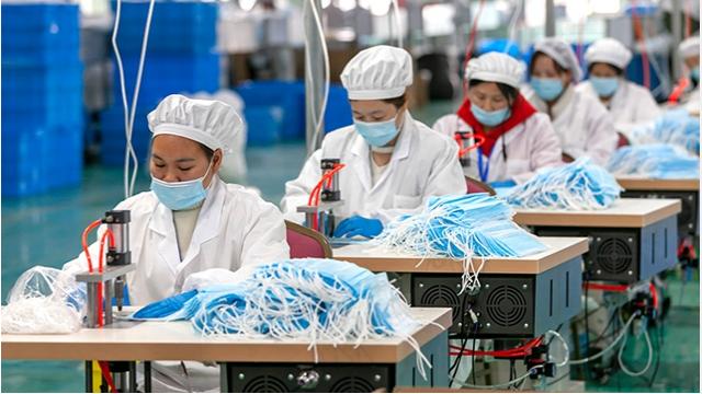 上海防疫启示录，当精准防控遭遇城市韧性的极限测试
