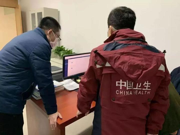 疫线隐形指挥官，浙江省疫控中心办公室主任的365天