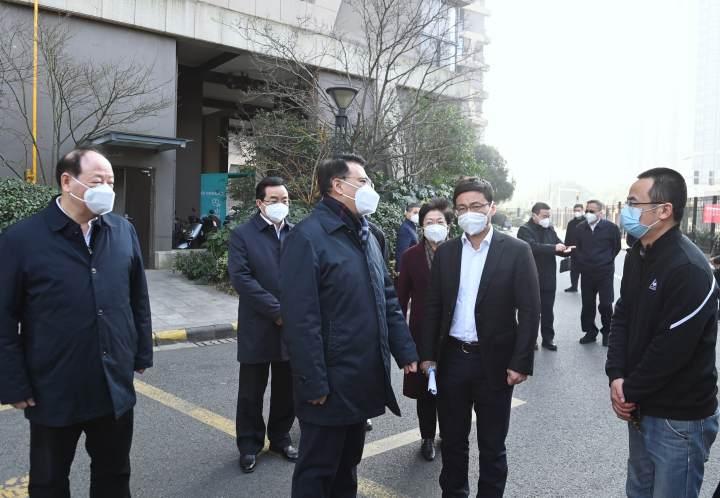浙江省疫情防控办官网电话，一条热线背后的社会治理密码