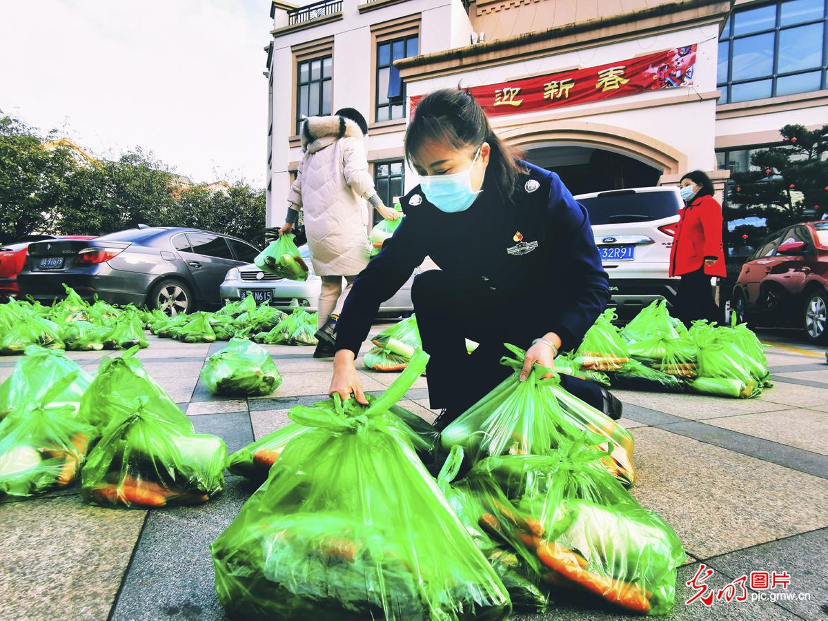 台州战疫补贴暗藏玄机，领到钱的市民为何偷偷抹眼泪？