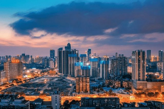 浙江疫情最新动态，武汉再现疫情？两地防控对比与深度解析