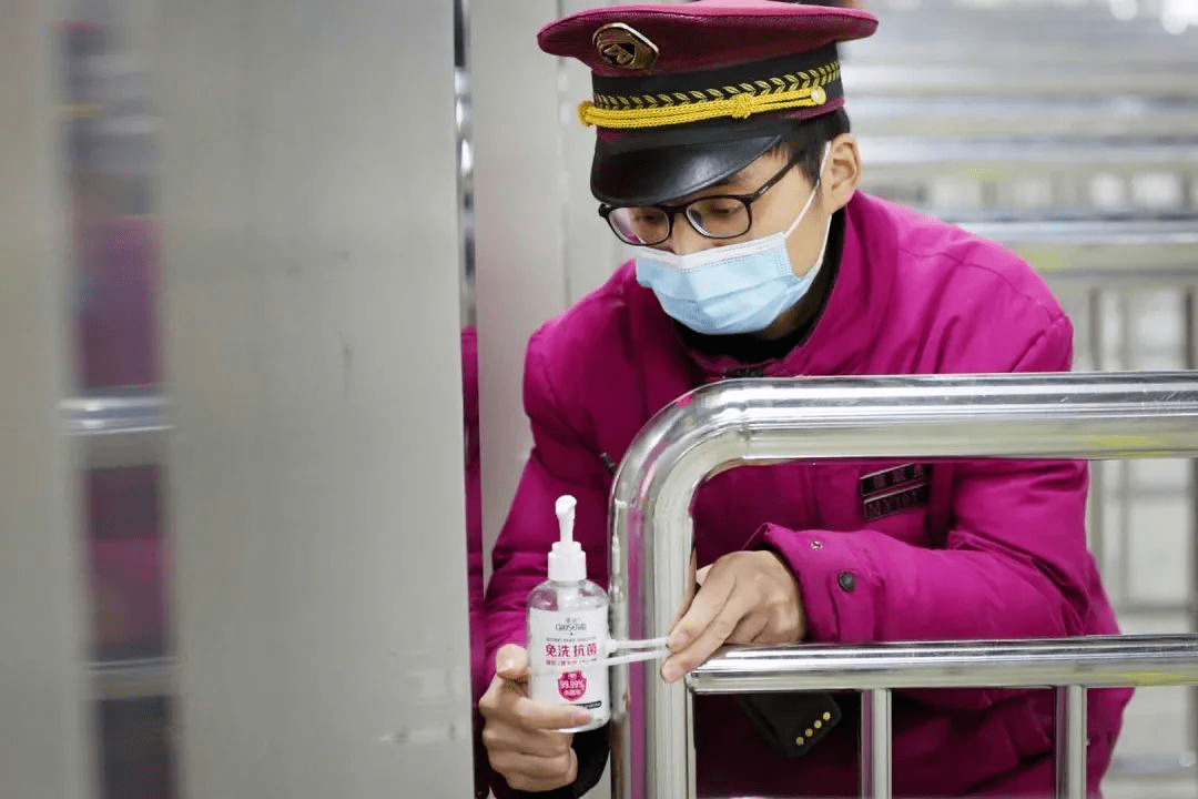 浙江疫情最新动态，武汉再现疫情？两地防控对比与深度解析
