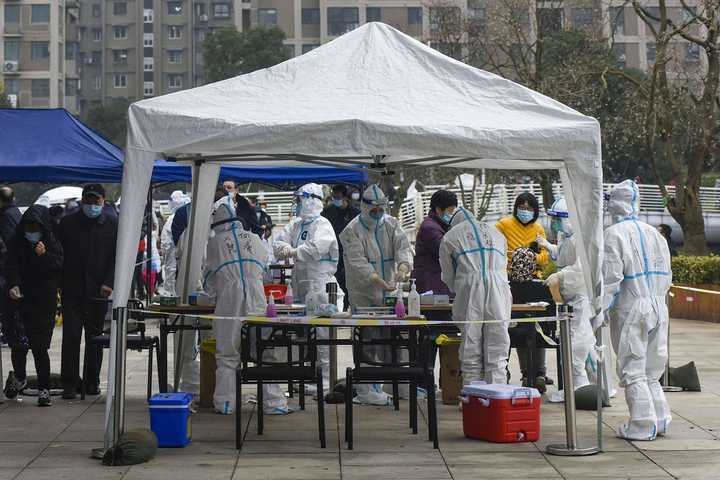 浙江疫情精准防控VS石家庄闪电战，两套防疫逻辑背后的民生温度