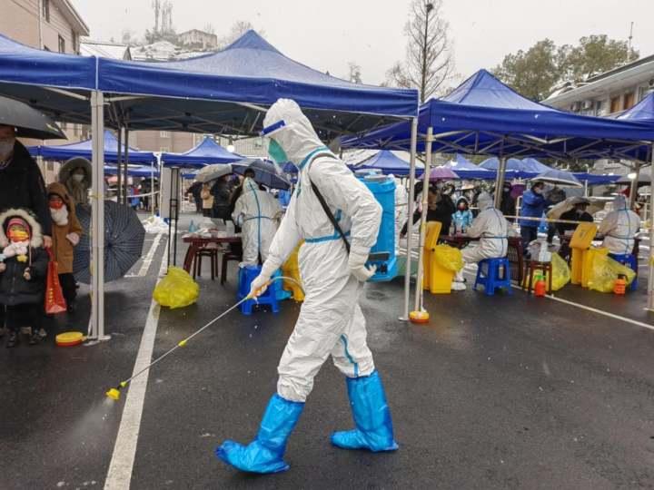 浙江疫情精准防控VS石家庄闪电战，两套防疫逻辑背后的民生温度