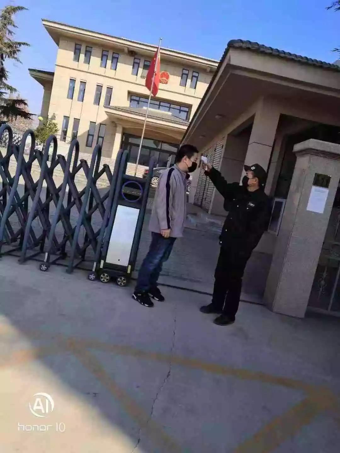 天津与北京，两座超大城市在疫情中的生命账本差异