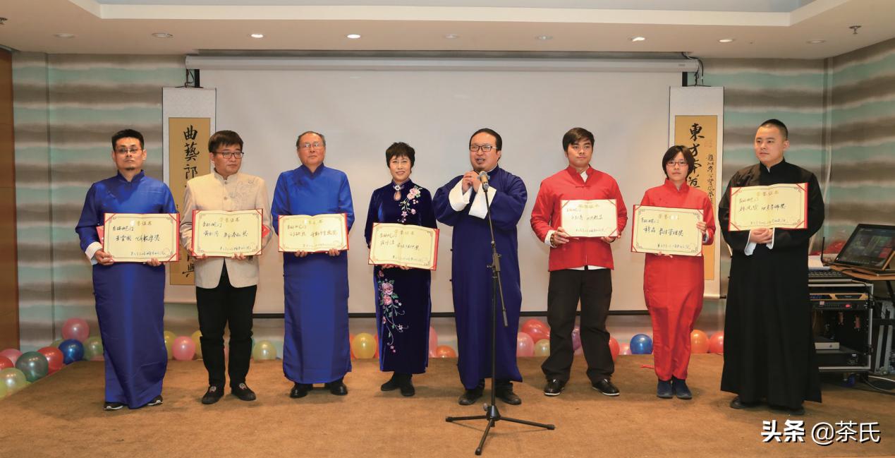 草根圣手与数据铁笼，武汉疫情下的中医突围战
