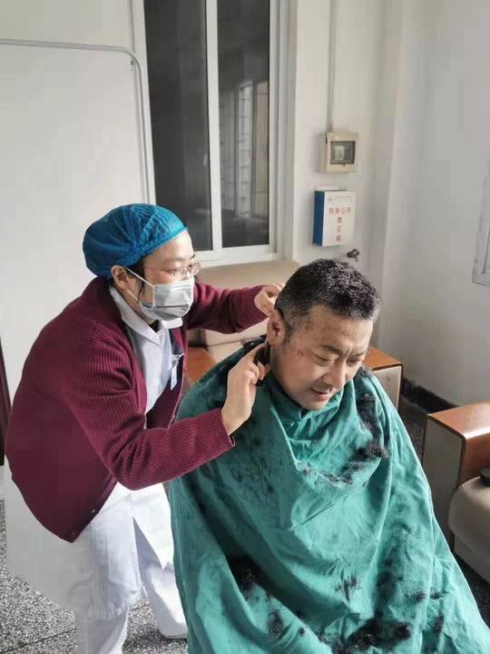 从实验室到抗疫前线，天津中医药大学的岐黄战疫密码