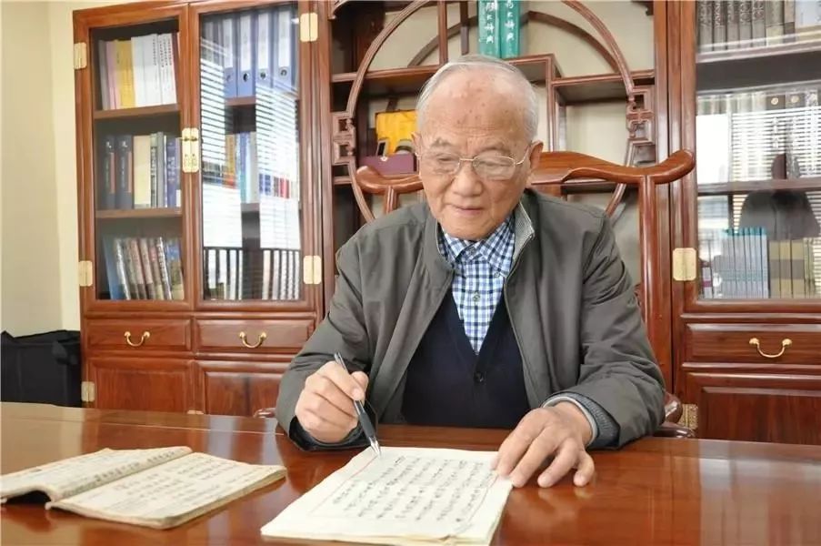 津门杏林传奇，揭秘天津中医药大学不为人知的扫地僧级国医大师