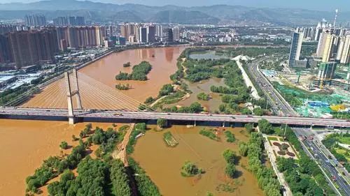 银川2020，当黄河水遇上健康码，一座西北古城的抗疫启示录