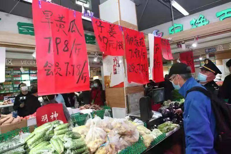 呼和浩特疫情48小时纪实，被忽视的菜价波动与静默期的人间烟火