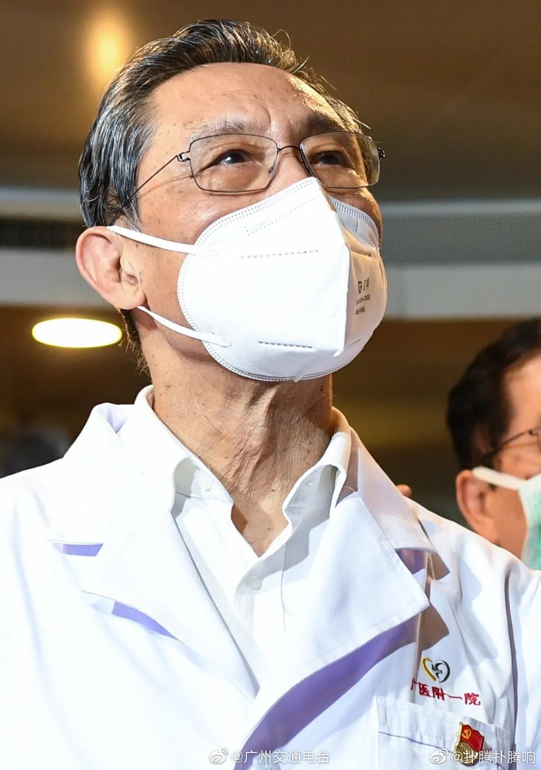 武汉疫情中的院士群像，光环背后的争议与抉择