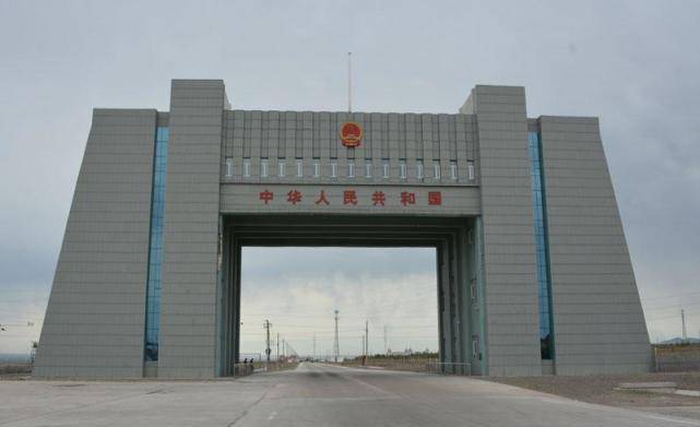 天津财经大学新疆班，当渤海之滨遇见天山雪莲的财经传奇