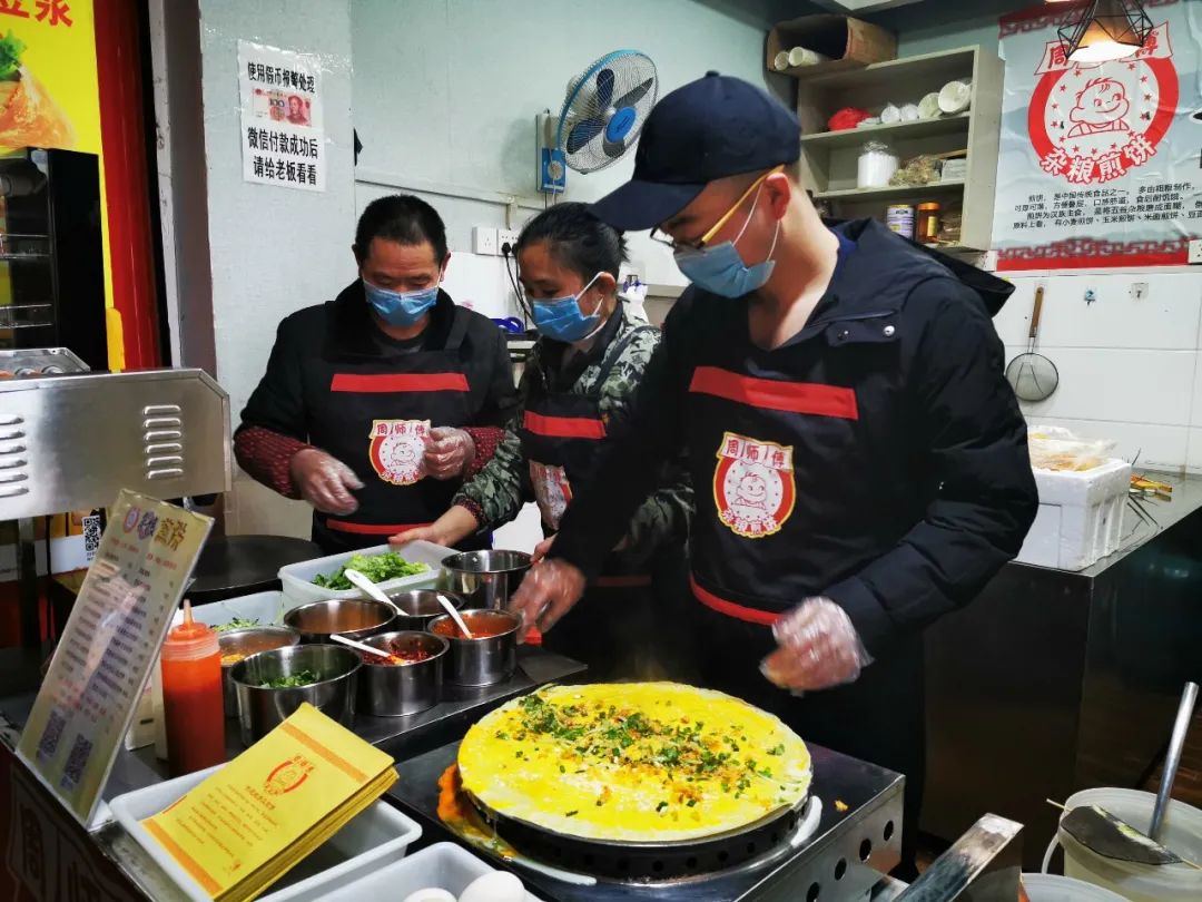 煎饼果子驰援缸炉烧饼，天津医疗队的跨城温情密码